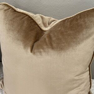 2-Taupe Velvet Plush Pillows for a Luxurious Layered Look (2)